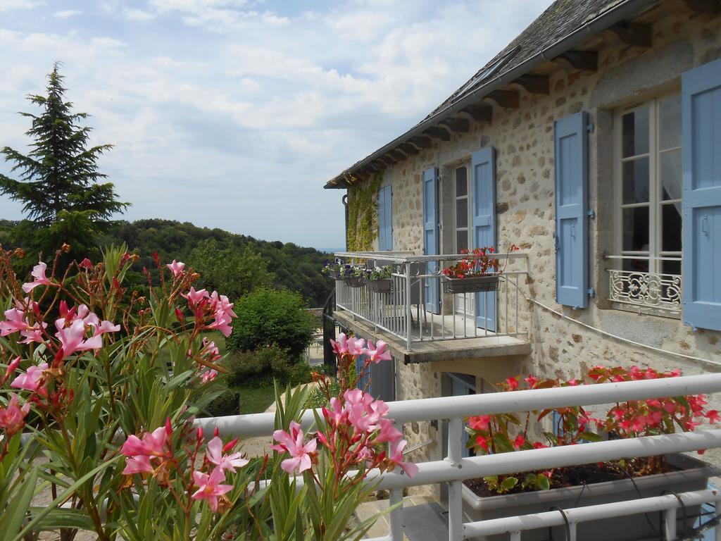 Les Maisons De Concasty Boisset  Exteriör bild